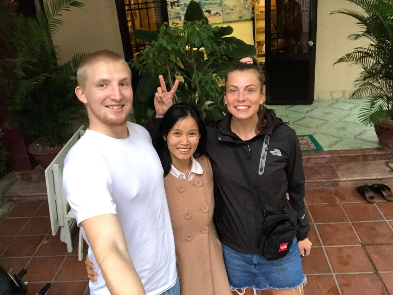 Holy Land Homestay Хойан Экстерьер фото
