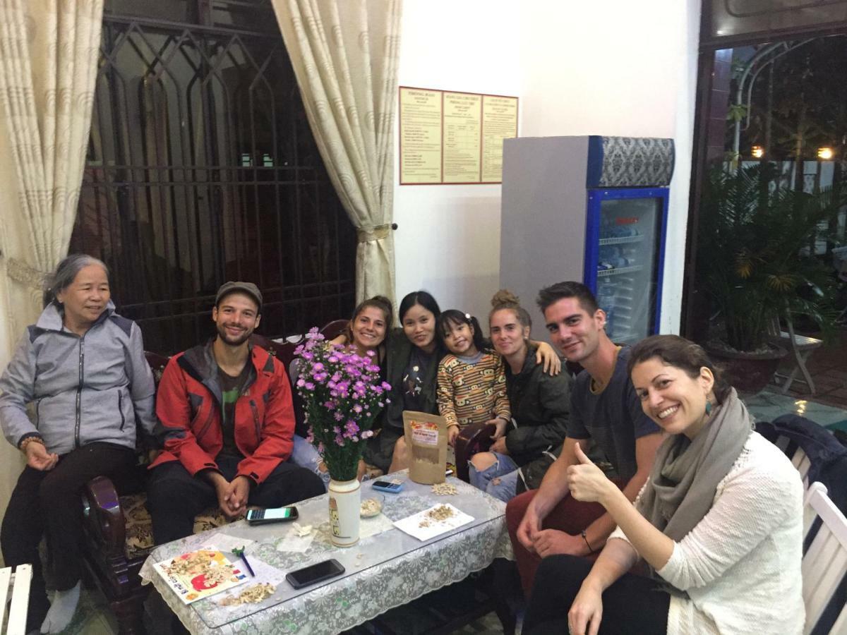 Holy Land Homestay Хойан Экстерьер фото
